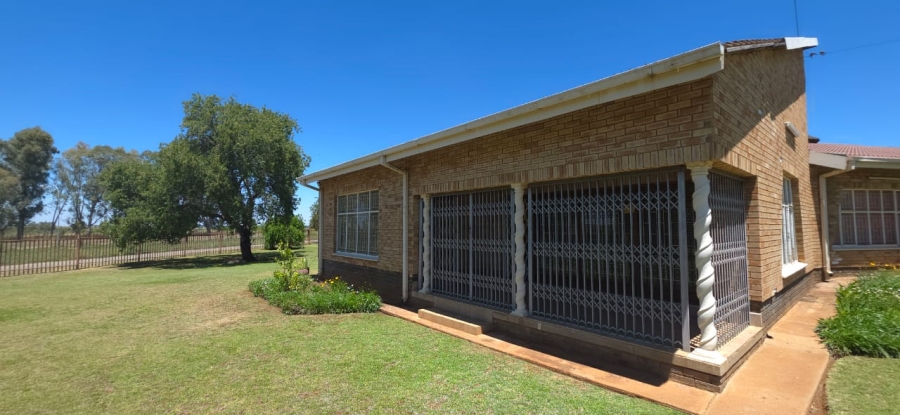 3 Bedroom Property for Sale in Ventersdorp North West